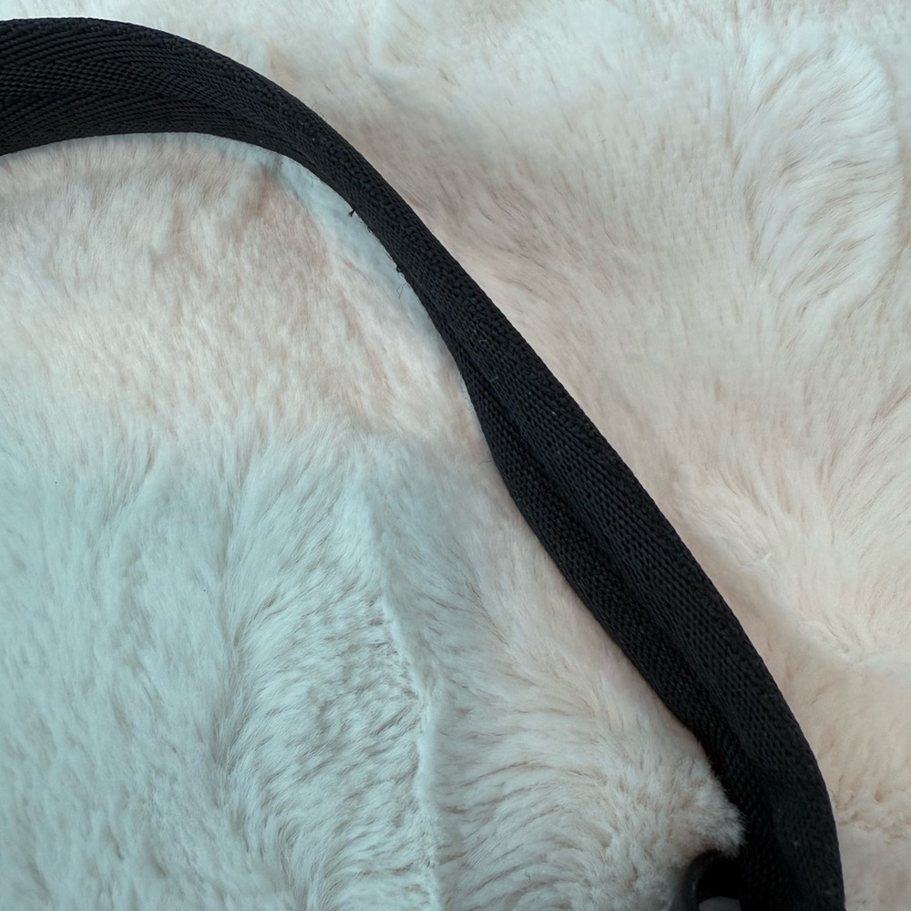 Authentic Used Black Re-Nylon Prada Re-Edition 2000 mini-bag - Picture 8 of 9